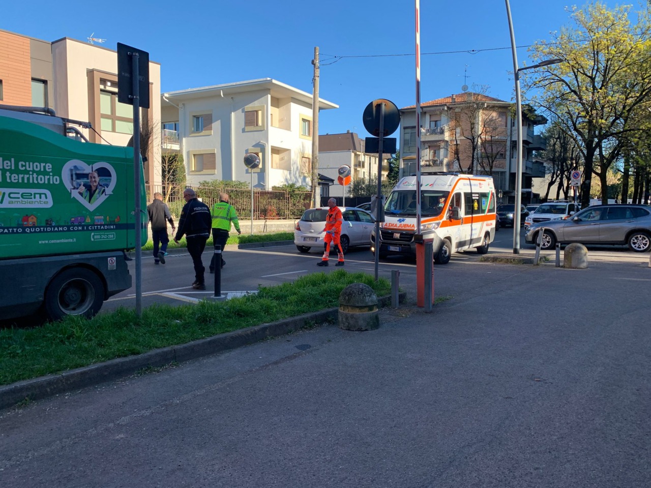 Ciclista di 66 anni coinvolto in un incidente stradale