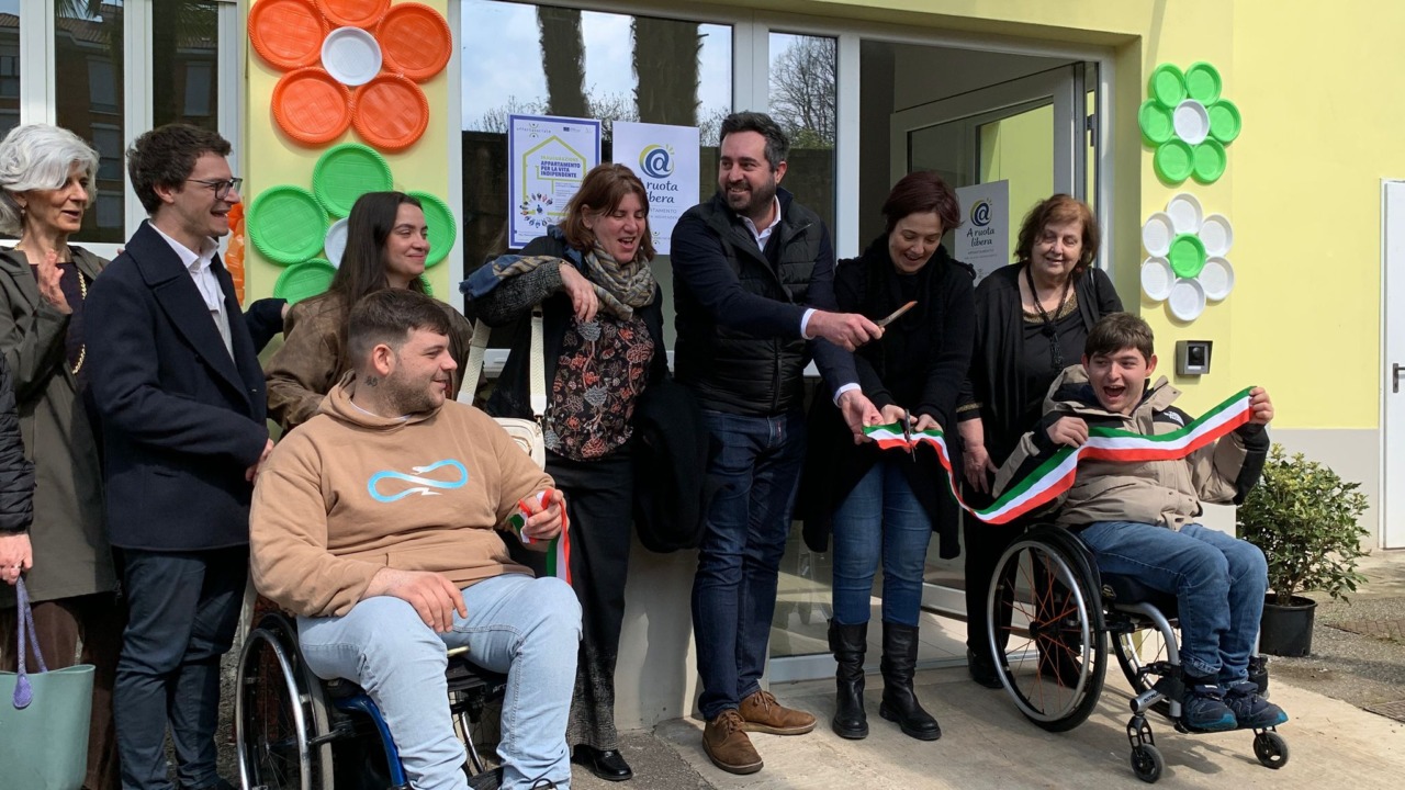 Inaugurato un appartamento per giovani disabili a Vimercate
