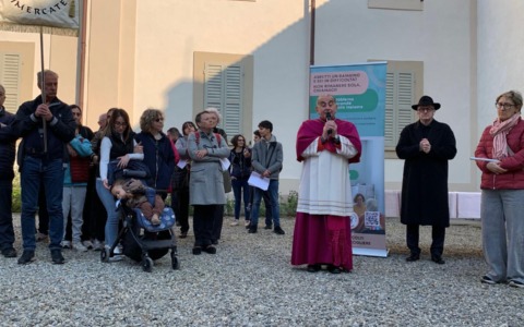 Monsignor Delpini: “Ogni bambino non nato è una solitudine in più”
