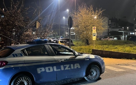 Operazione straordinaria a Carnate: controlli su persone e veicoli in stazione