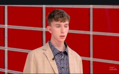 Riccardo Porta trionfa a “Caduta Libera” con 80mila euro