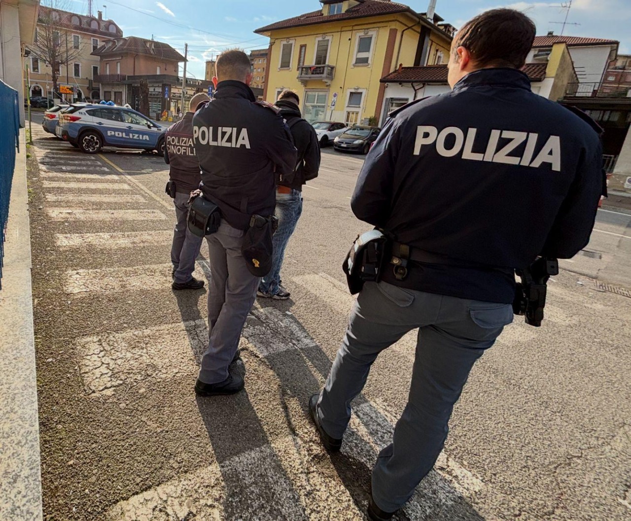 Terzo intervento della Polizia in stazione per contrastare l’illegalità