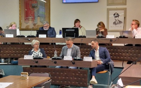 Convocata la seduta per la mozione di sfiducia a Bono