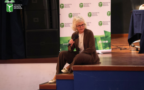 Studentesse e studenti dell’Omnicomprensivo a lezione con Elena Cattaneo