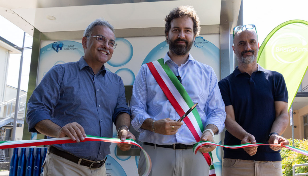 Inaugurata la nuova casetta dell’acqua in via De Amicis a Velasca