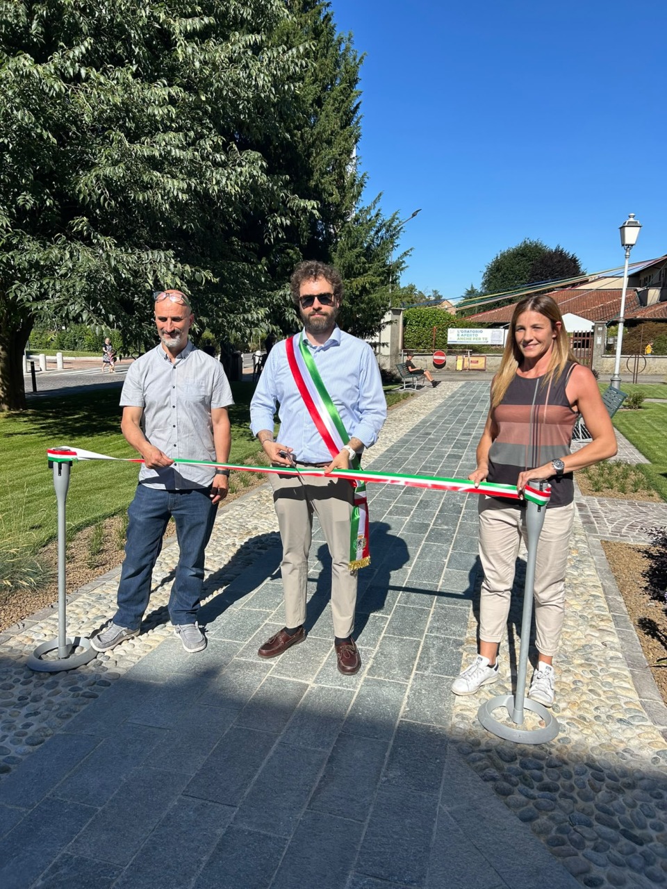 Rinnovamento a Oreno: inaugurata una nuova area verde