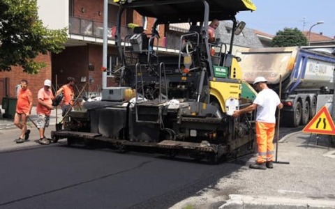 Via libera alla riasfaltatura delle strade del centro
